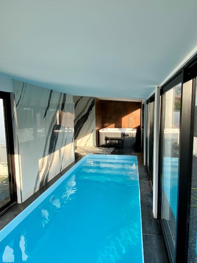 Agreable Maison De Ville Avec Une Belle Terrasse Anglet Eksteriør billede