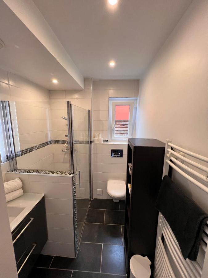 Agreable Maison De Ville Avec Une Belle Terrasse Anglet Eksteriør billede